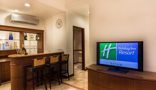 Suite, Multiple Beds