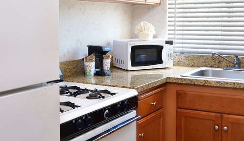 Family Suite w/ Kitchen