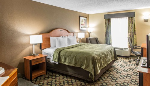 Standard Room, 1 King Bed, Non Smoking