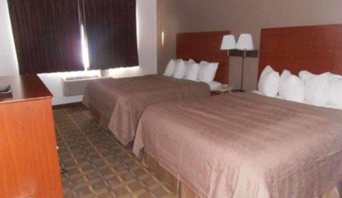 Standard Room, 2 Queen Beds, Smoking