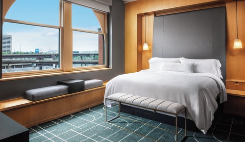 Junior Suite, 1 King Bed with Sofa bed