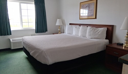 Standard Room, 1 King Bed
