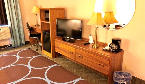 Standard Room, 1 Queen Bed