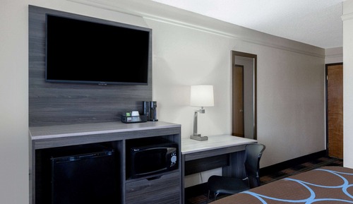 Standard Room, 1 King Bed