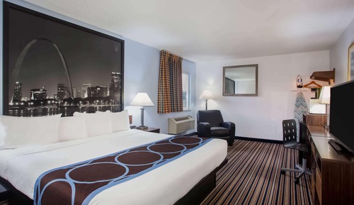 Studio Suite, 1 King Bed, Non Smoking
