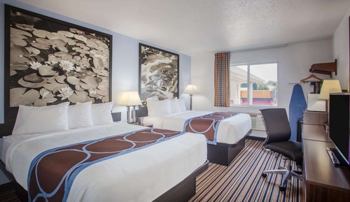 Room, 2 Queen Beds, Non Smoking
