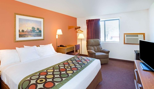 Suite, 1 King Bed, Non Smoking