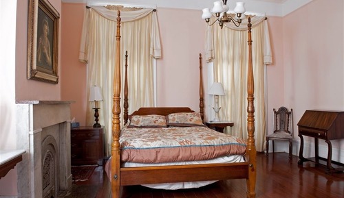 Deluxe Room, 1 Queen Bed