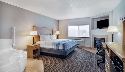 Superior Suite, 1 King Bed, Non Smoking