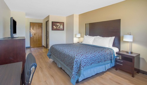 Room, 1 King Bed, Non Smoking