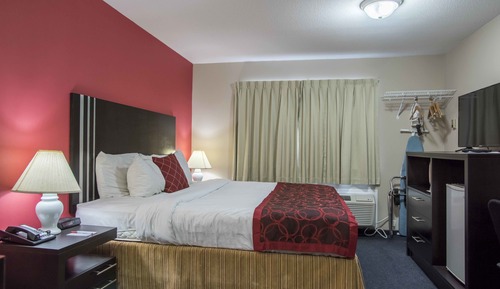 Room, 2 Queen Beds, Non Smoking