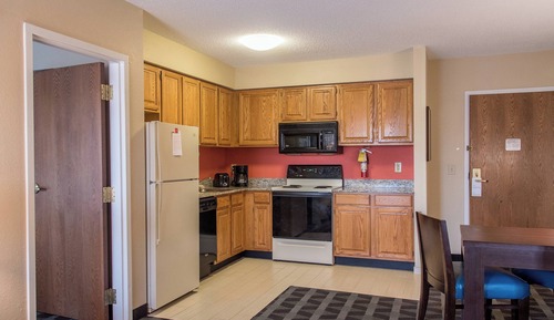 Suite, 2 Bedrooms, Non Smoking (Mobility/Hearing Accessible, Tub)