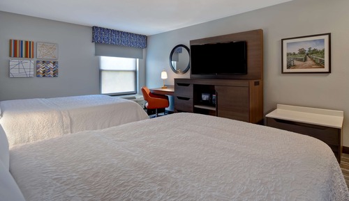 Room, 2 Queen Beds, Accessible, Non Smoking