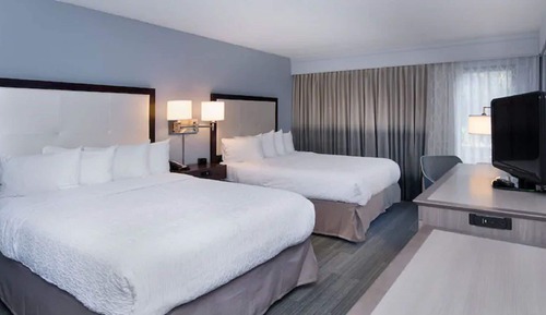 Room, 2 Double Beds, Accessible, Bathtub