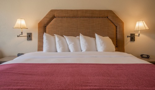 Grand Room, 1 King Bed (Table Mountain )
