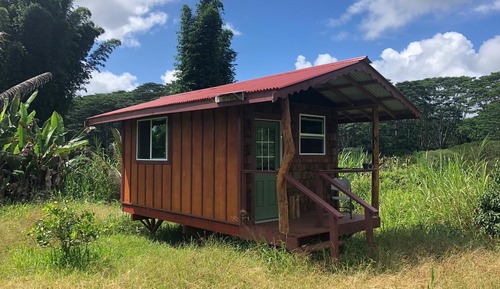 Cabin, 1 Double Bed, Shared Bathroom, Garden View (Limited Electricity)