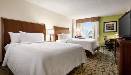 Room, 2 Queen Beds, City View (High Floor)