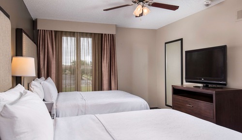 Suite, 2 Double Beds, Accessible, Bathtub (Mobility & Hearing)