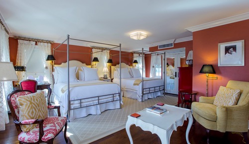 Room, 2 Queen Beds (Lux 3Stories Guesthouse 1KG Waterview)