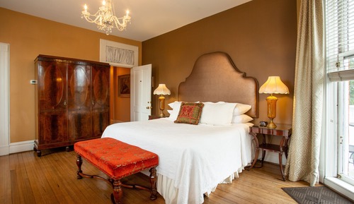 Grand Room, 1 King Bed (The Tomochichi)