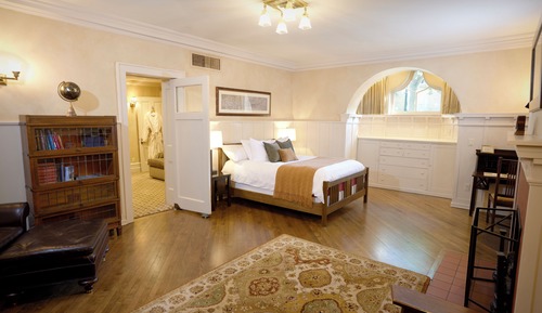Grand Room 1