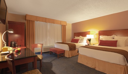 Deluxe Room (Coast Two Queens)
