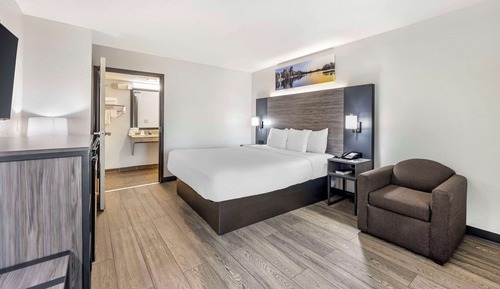Room, 1 King Bed, Accessible, Non Smoking