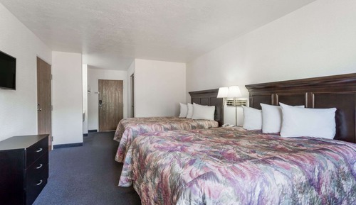 Room, 2 Queen Beds, Non Smoking