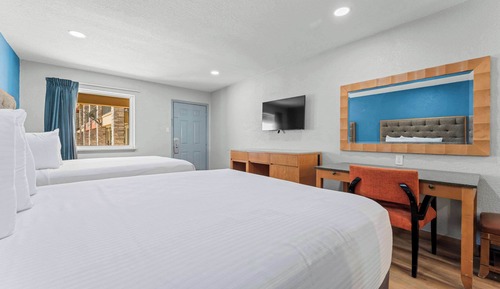 Standard Room, 2 Queen Beds, Non Smoking
