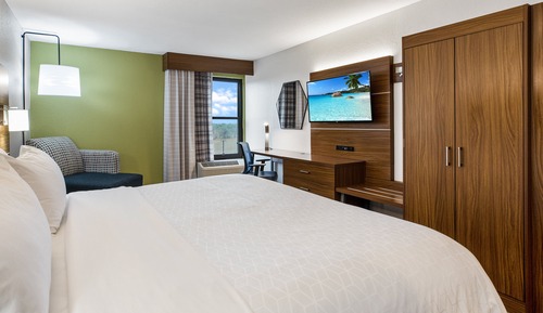 Standard Room, 1 King Bed