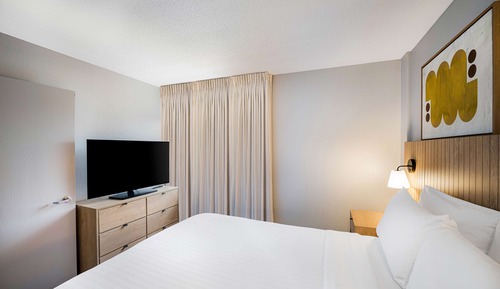 Room, 1 Queen Bed, Accessible