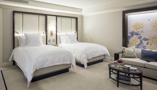 Grand Premier Room