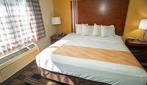 Room, 2 Queen Beds, Accessible, Non Smoking