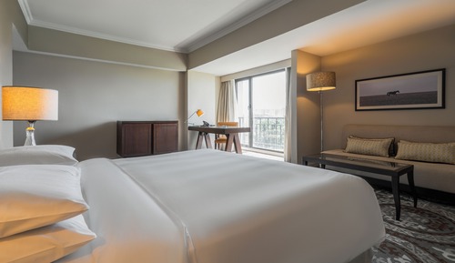 Deluxe Room, 1 King Bed