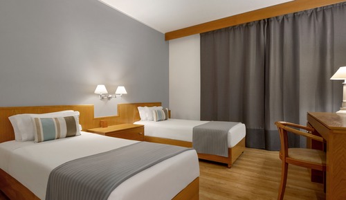 Room, 2 Twin Beds, Accessible, Non Smoking (Mobility)