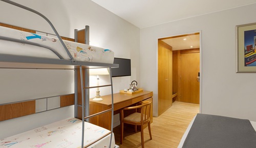 Room, Multiple Beds, Non Smoking