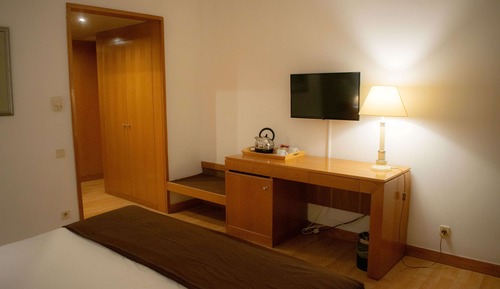 Standard Room, 1 Queen Bed, Non Smoking