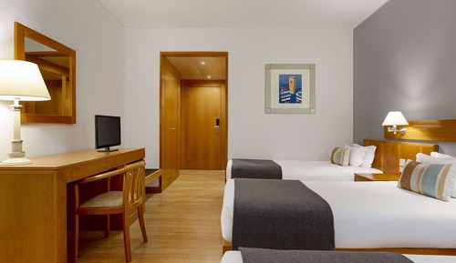 Standard Room, 3 Twin Beds, Non Smoking