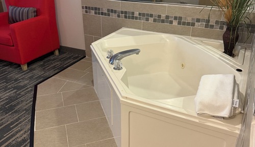 Suite, 1 King Bed, Non Smoking, Jetted Tub