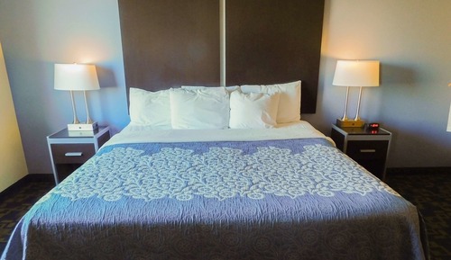 Room, 1 King Bed, Accessible, Non Smoking