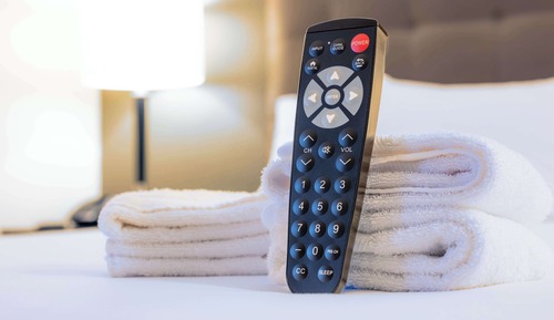 Deluxe Room, 1 King Bed, Accessible, Refrigerator & Microwave (Roll in Shower)