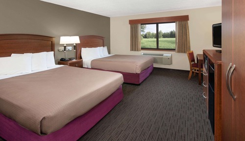 Room, 2 Queen Beds, Non Smoking