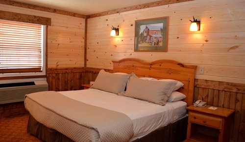 Deluxe Room, 1 King Bed