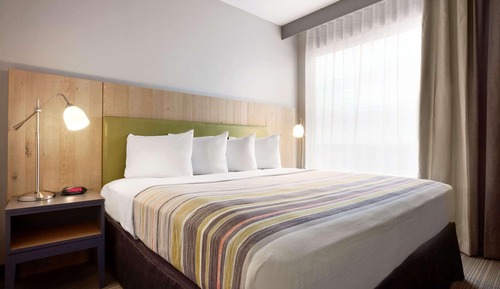 Room, 1 Queen Bed with Sofa bed, Non Smoking