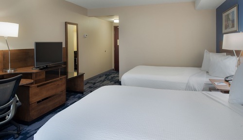 Room, 2 Double Beds (Hearing Accessible)