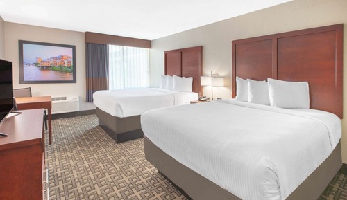 Room, 2 Queen Beds, Non Smoking, Balcony