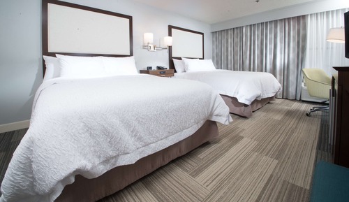 Room, 2 Queen Beds, Non Smoking