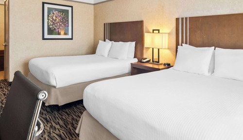 Standard Room, 2 Queen Beds, Non Smoking, Refrigerator