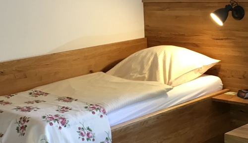 Classic Single Room