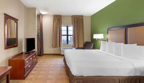 Studio, 1 King Bed, Non Smoking